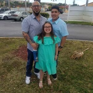 Meet your Posher, Javier